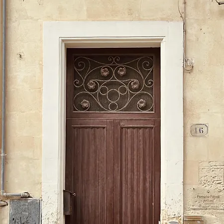 Apartament Damarosa - Luxurious 2 Bedroom Lecce